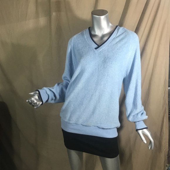 Charming Forge Vintage USA Large Blue V Neck Sweater Ribbed Cuffs and Hem Pullov - Picture 2 of 16
